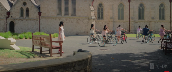 
Christy Tidak Bisa Naik Sepeda | Photo by JKT48: Youtube JKT48